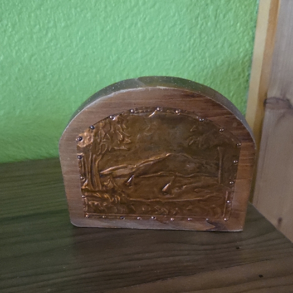 Wooden Bookend With Copper Deign - Picture 1 of 3